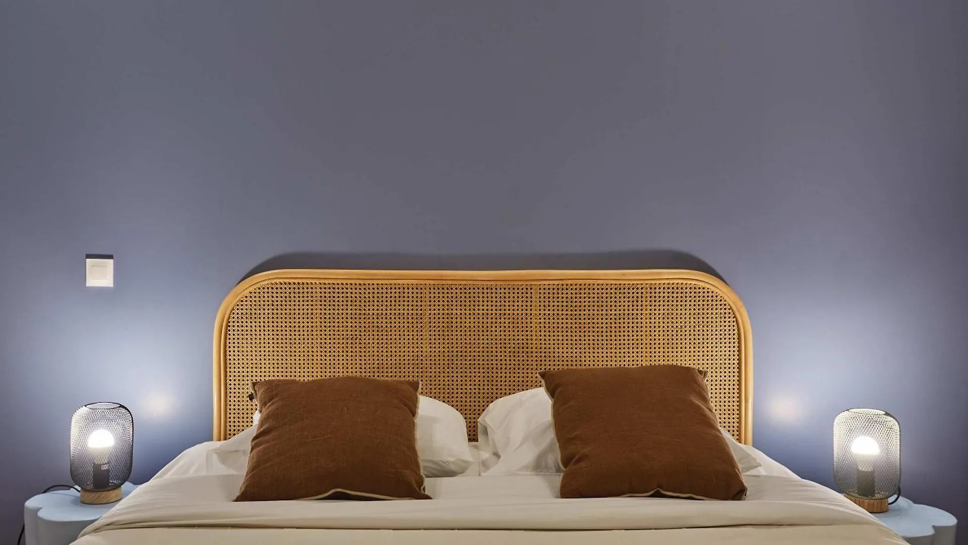 New Apartment 2 Bedrooms Center Of Paris By Studio Prestige