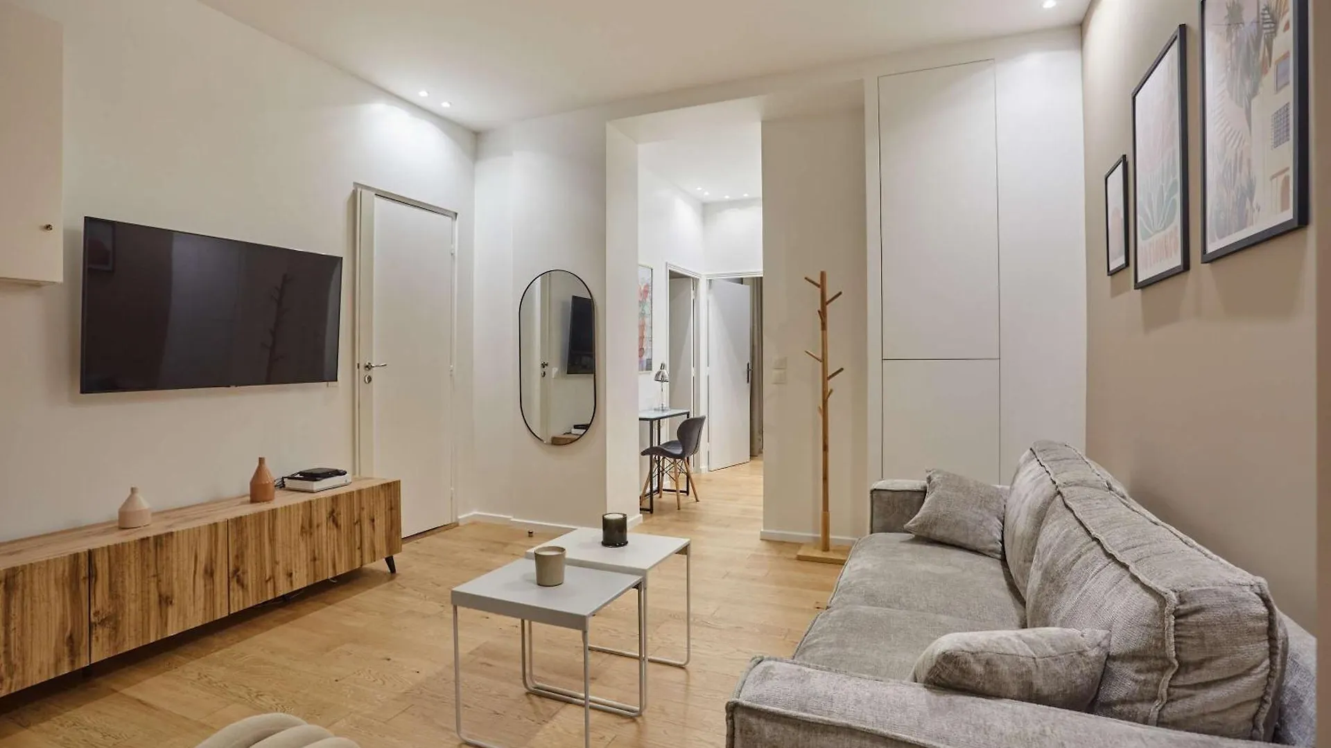New Apartment 2 Bedrooms Center Of Paris By Studio Prestige